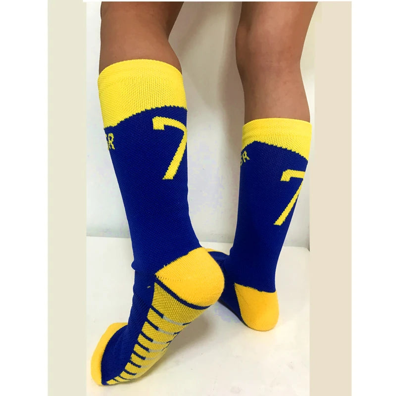 Chaussettes Football Junior ⚽🔥 | Les Préférées des Jeunes Joueurs