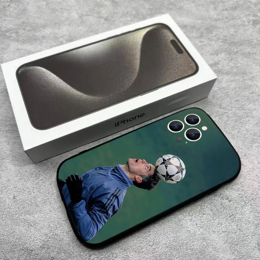 CR7 Black Shield 🔥📱⚫ | Coque iPhone Fan CR7 TPU Noir – iPhone 11→17 | 4 Designs