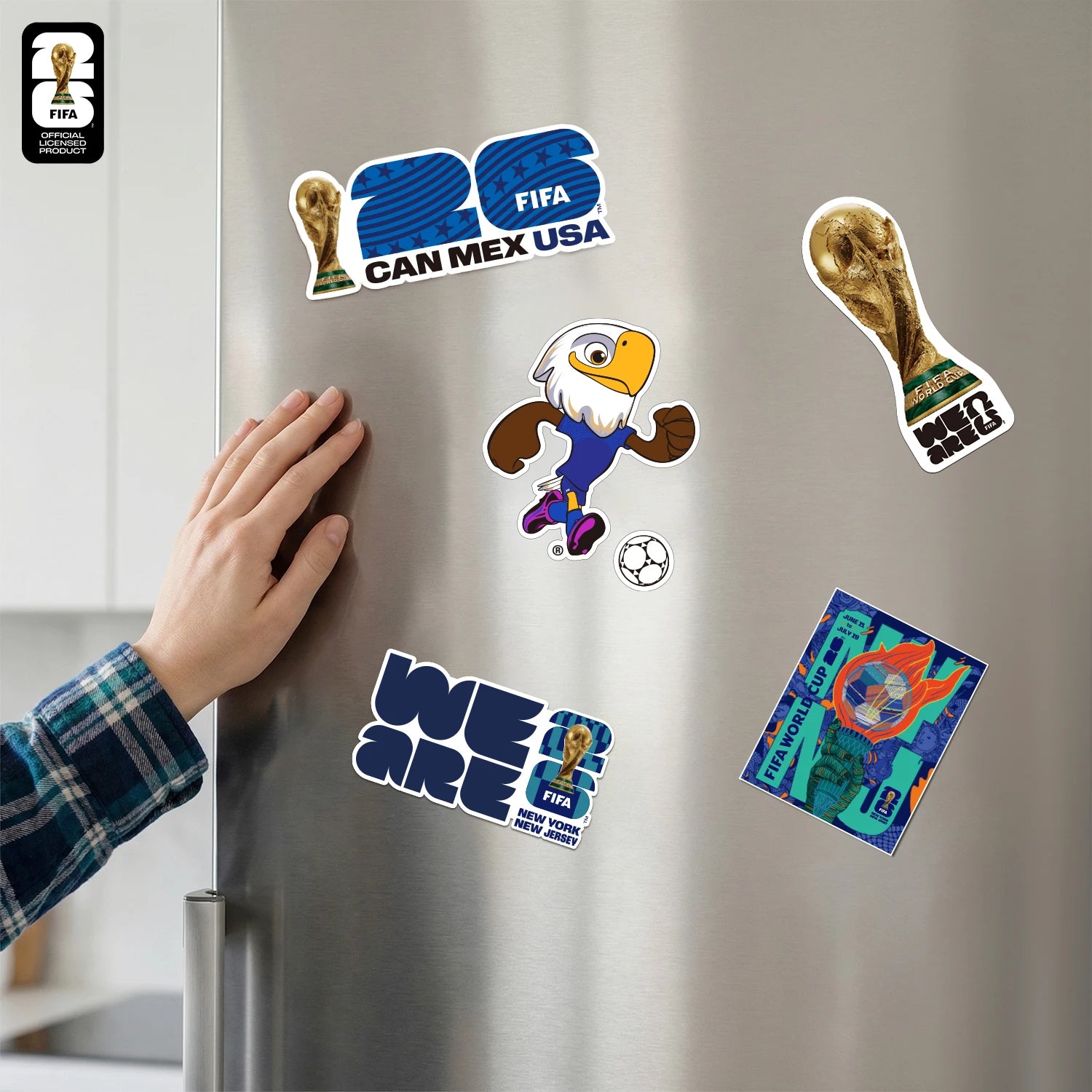 Aimant Frigo Officiel FIFA 🏆 - Coupe du Monde 2026 | Trophée, Villes Hôtes & Mascotte | 12 Designs